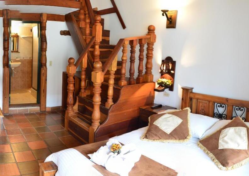 اتاق استاندارد چهار تخته, Antonio Nariño