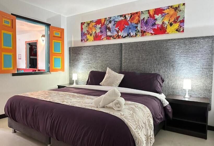 带大床的豪华间, Beta