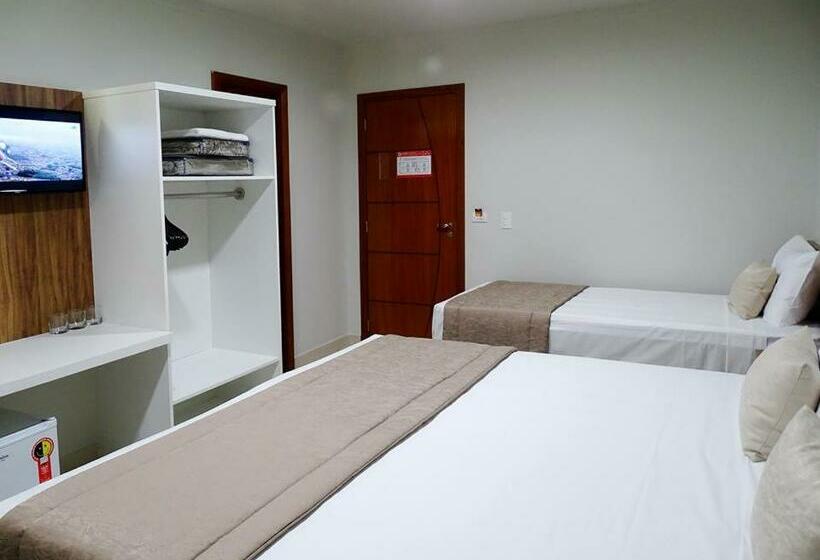 标准三人间, Bitti