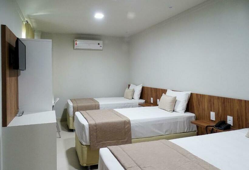 标准三人间, Bitti