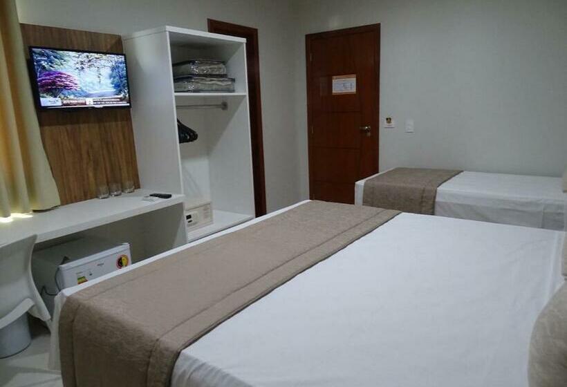 豪华三人间, Bitti