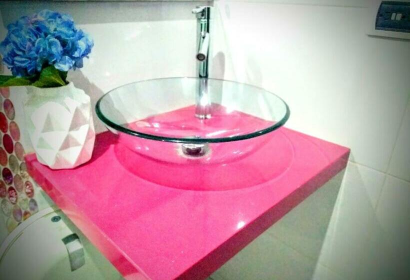 חדר סטנדרט יחיד, Casimena