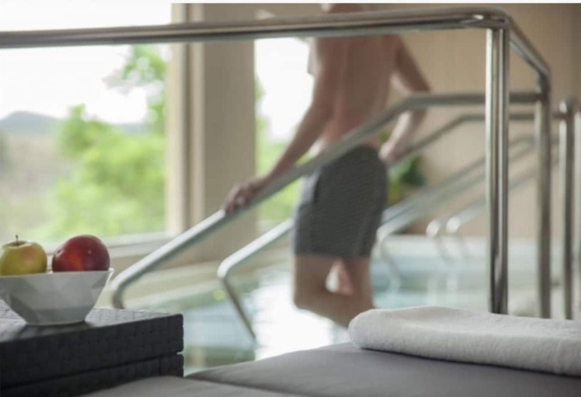 标准间, Confluent Health Resort