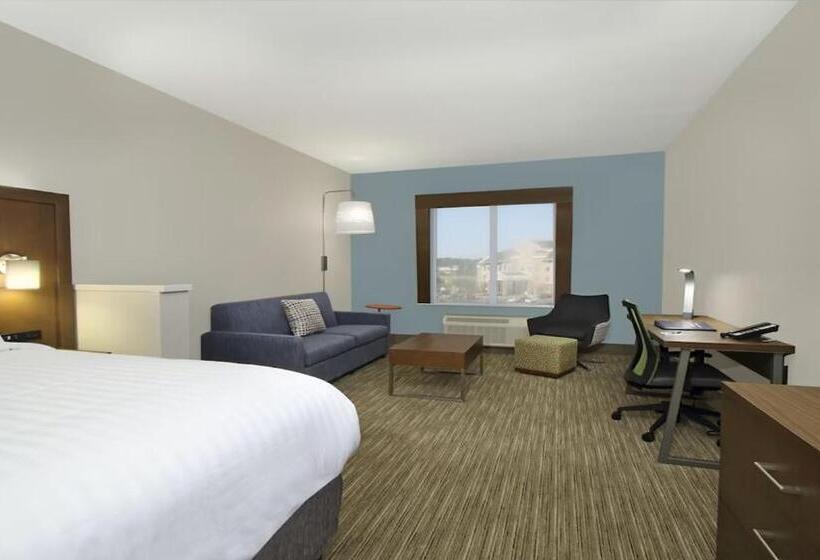 Люкс Кровать Кинг, Holiday Inn Express & Suites Columbus North By Ihg