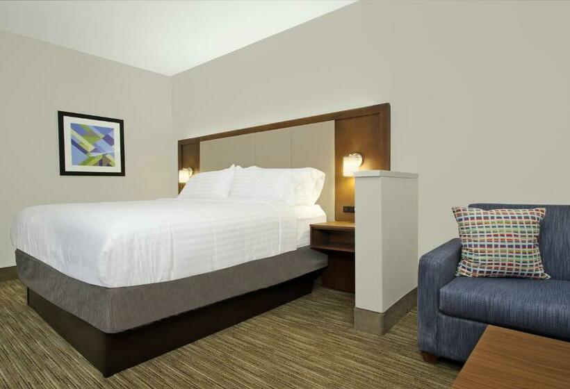 Люкс Кровать Кинг, Holiday Inn Express & Suites Columbus North By Ihg