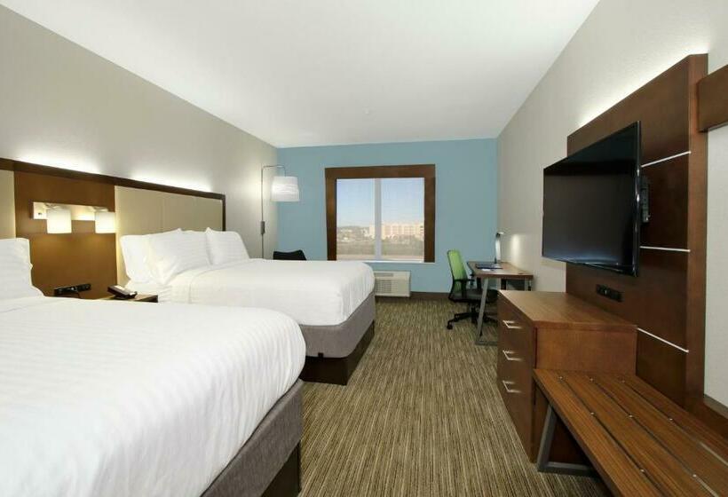 Номер Стандарт, Holiday Inn Express & Suites Columbus North By Ihg