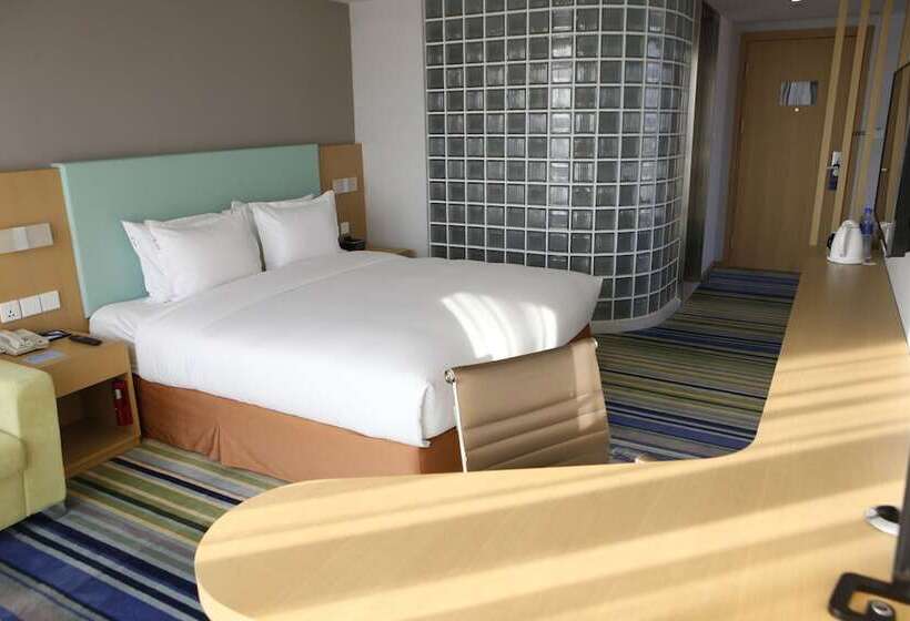 标准间, Holiday Inn Express Yingkou Onelong Plaza, An Ihg