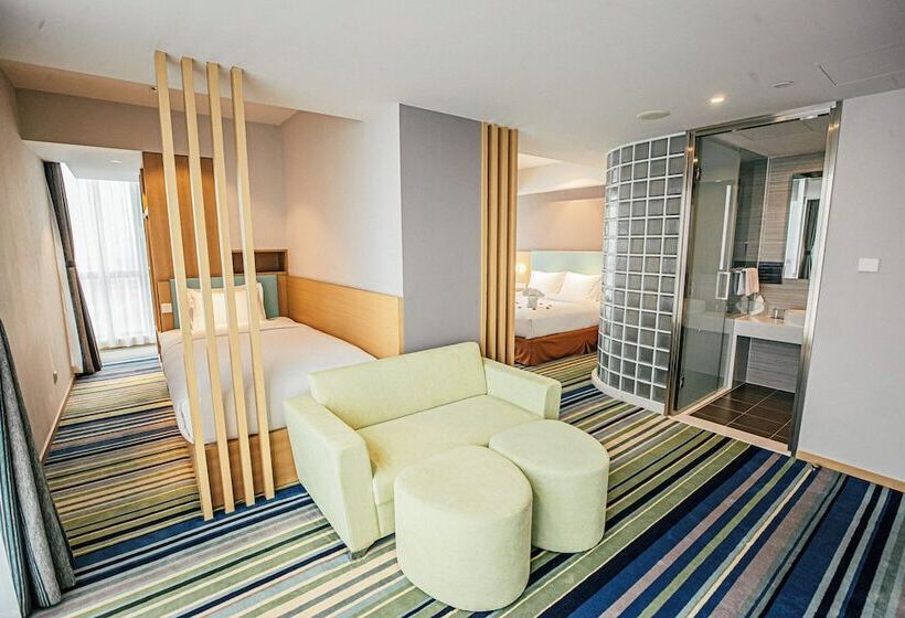 标准间, Holiday Inn Express Yingkou Onelong Plaza, An Ihg