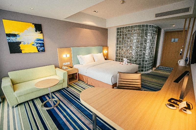 Номер Стандарт, Holiday Inn Express Yingkou Onelong Plaza, An Ihg