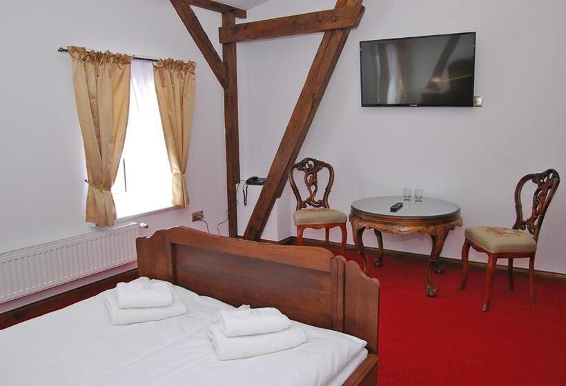 Номер Deluxe с Видом, Pałac Kłanino