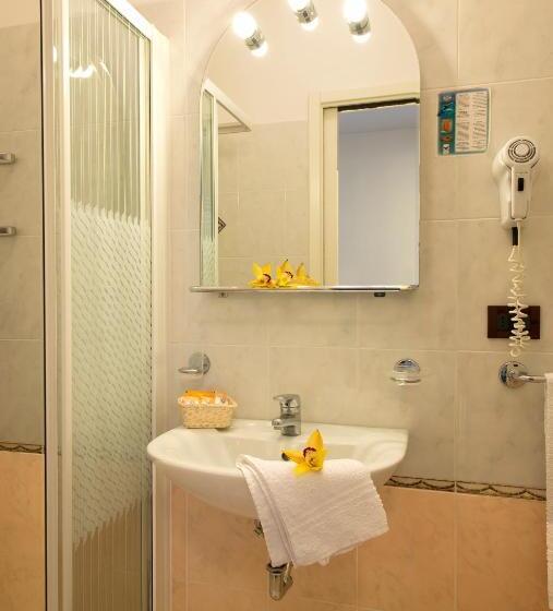 ベーシックルーム, Pillon