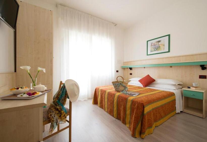 エコノミールーム, Pillon