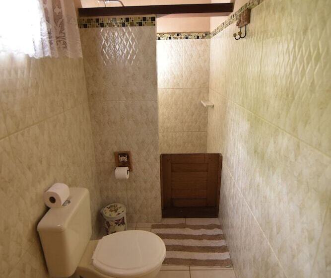 فيلا سوبيريور غرفة نوم واحدة, Pousada Jurara E Vila Jurara