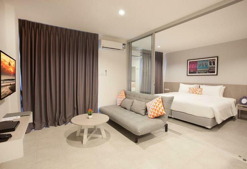 디럭스 스위트, Recenta Suite Phuket Suanluang