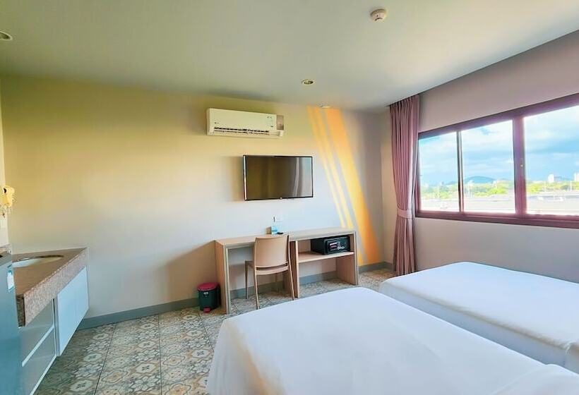 수피리어 룸, Recenta Suite Phuket Suanluang