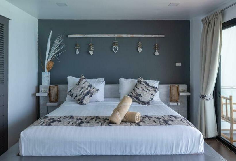 اتاق لوکس با بالکن و چشمانداز دریا, Riviera Beach