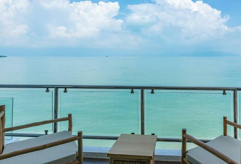Номер Deluxe Вид на Море с Балконом, Riviera Beach