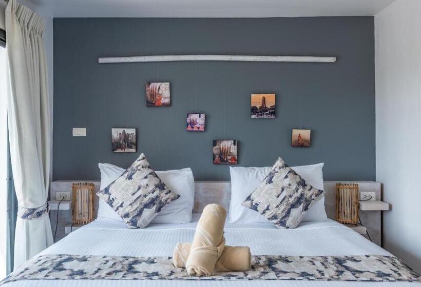 اتاق خانوادگی با چشمانداز کوه, Riviera Beach