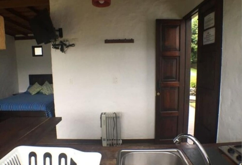 اتاق استاندارد چهارنفره با بالکن, Salento Pequeño