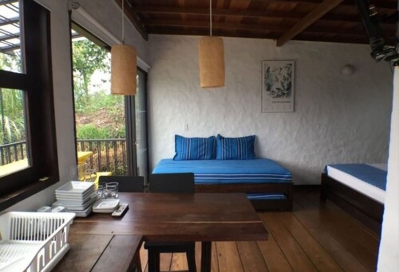 اتاق استاندارد چهارنفره با بالکن, Salento Pequeño