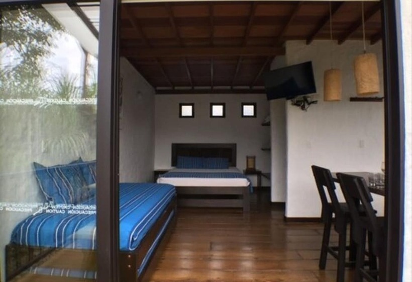 اتاق استاندارد چهارنفره با بالکن, Salento Pequeño