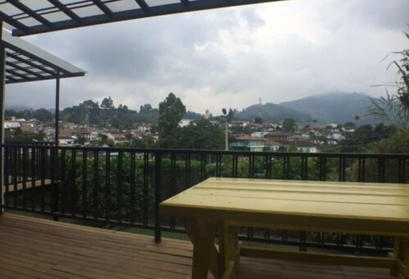 اتاق استاندارد چهارنفره با بالکن, Salento Pequeño