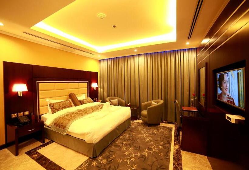 1 Bedroom Deluxe Apartment