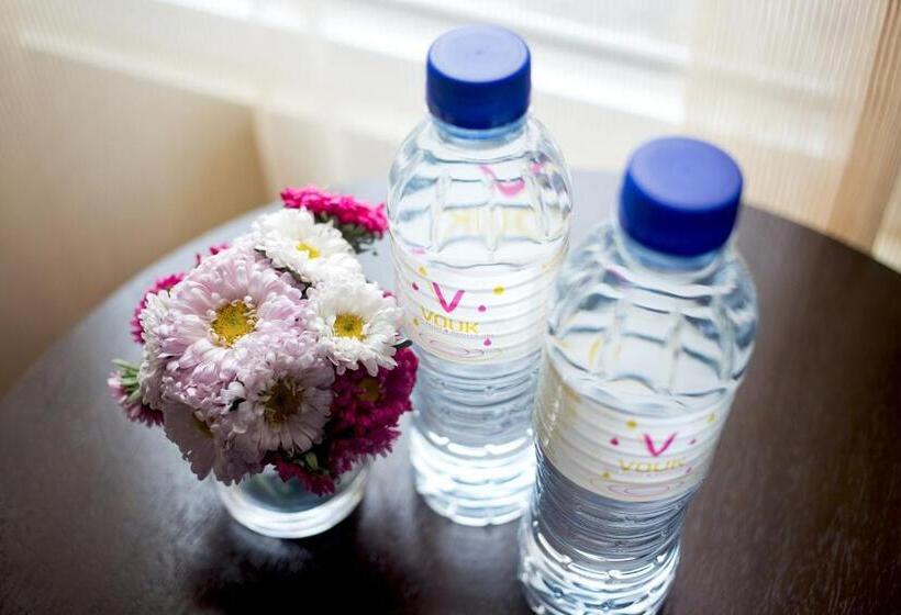 デラックストリプルルーム, Vouk Hotel Suites