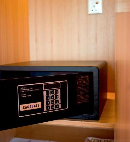 スタンダードシティビュールーム, Vouk Hotel Suites