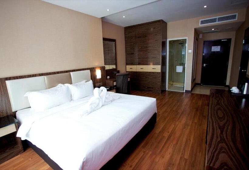 キングサイズベッドのデラックスルーム, Vouk Hotel Suites