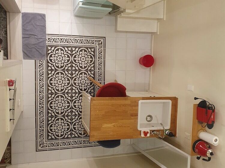 اتاق استاندارد, Salon De Tangza