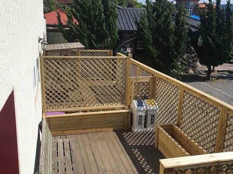 اتاق استاندارد, Salon De Tangza