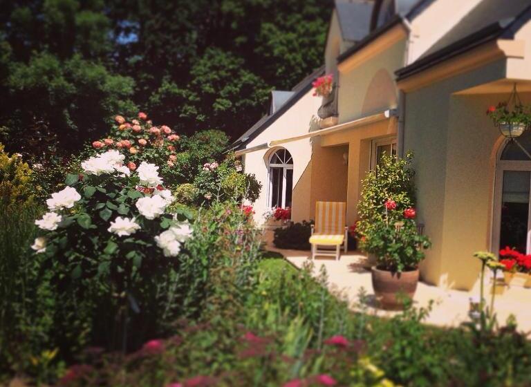 جناح مزود بتراس, Chambres La Guignardais