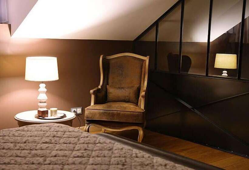 اتاق استاندارد, Champagne Domaine Sacret Ay