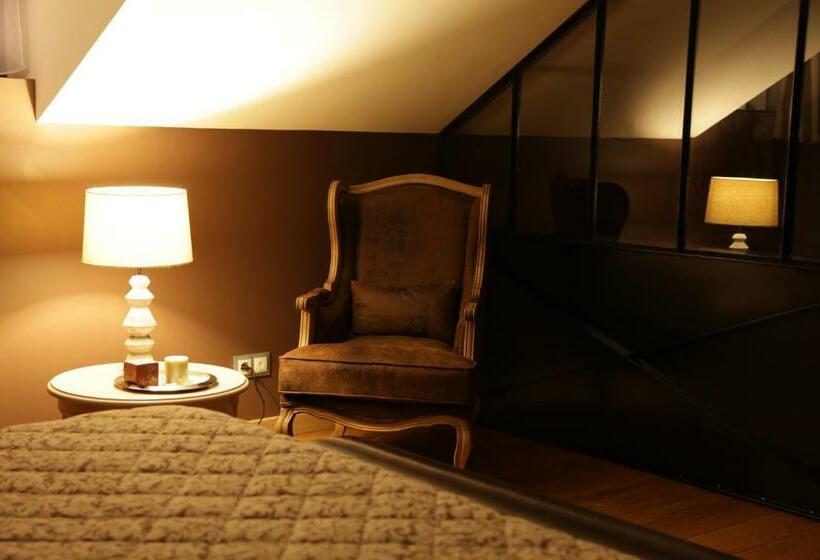 اتاق سوپریور با تخت بزرگ, Champagne Domaine Sacret Ay