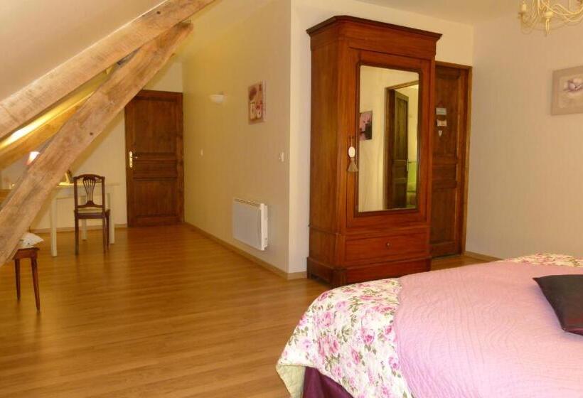 4인용 스탠다드 룸, Ferme De Marpalu