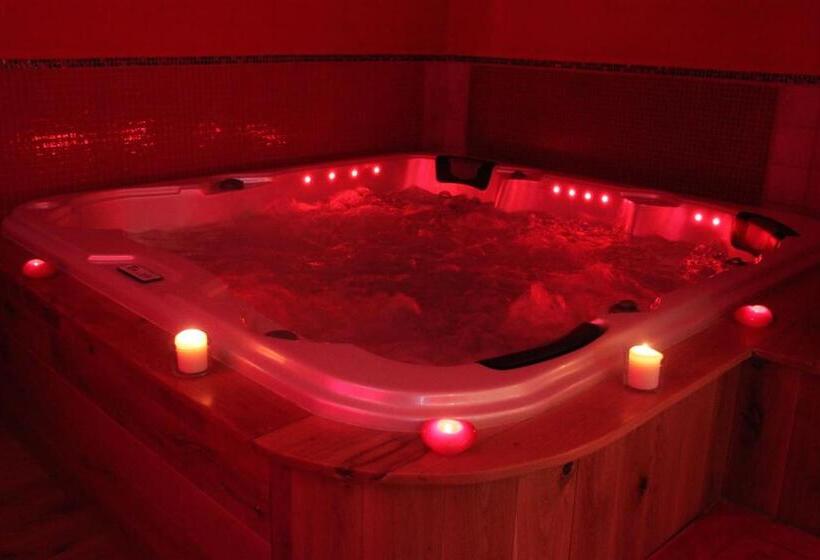 带大床的标准间, La Font Vineuse & Spa