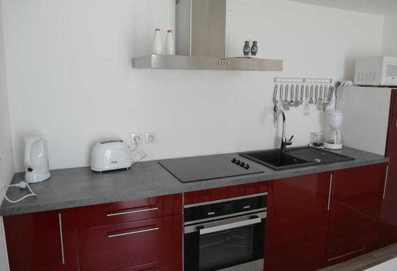 バルコニー付き１ベッドルームアパートメント, La Petite Ecole