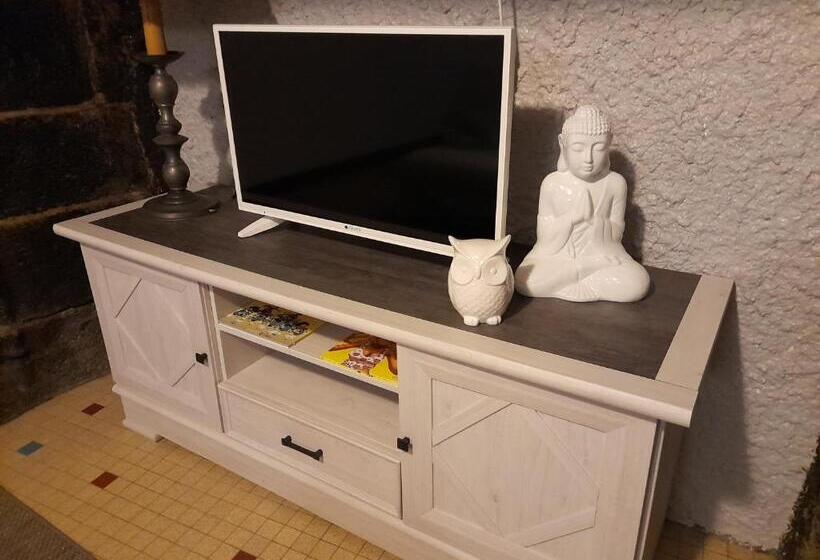 חדר משפחתי נוף לגינה, Leclosdipontine L école Des Demoiselles