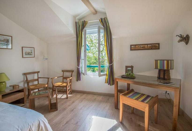 חדר סופריור עם נוף להרים, Maison D Hôte Iparra  Pays Basque