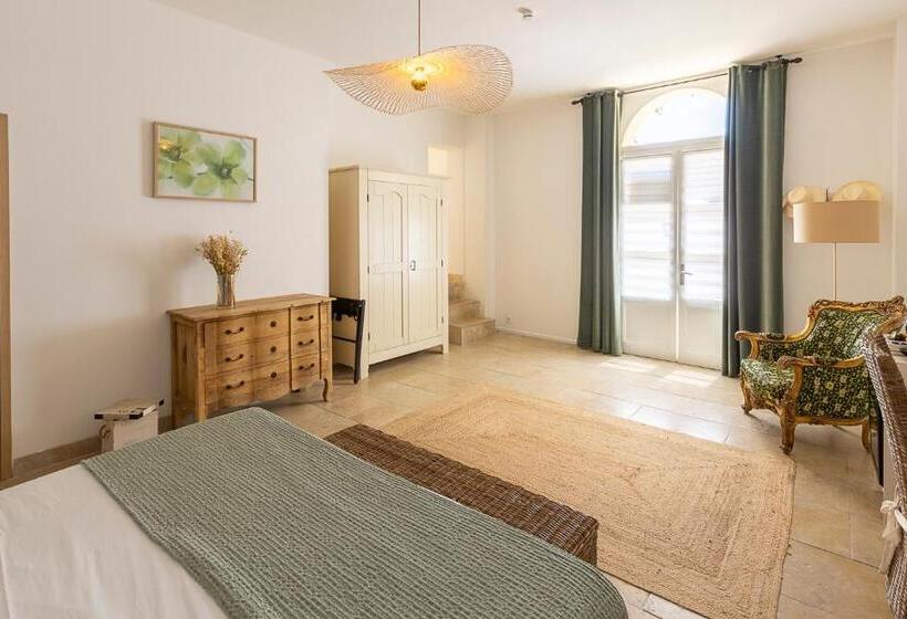 ファミリールーム, Mas De Capelou