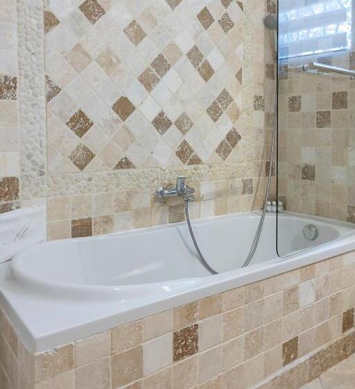 ２ベッドルームアパートメント, Mas De Capelou