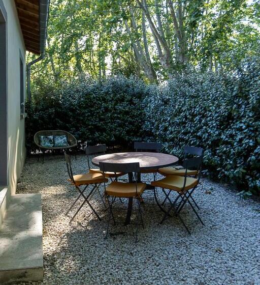 ３ベッドルームアパートメント, Mas De Capelou