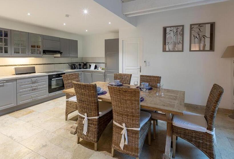 ３ベッドルームアパートメント, Mas De Capelou