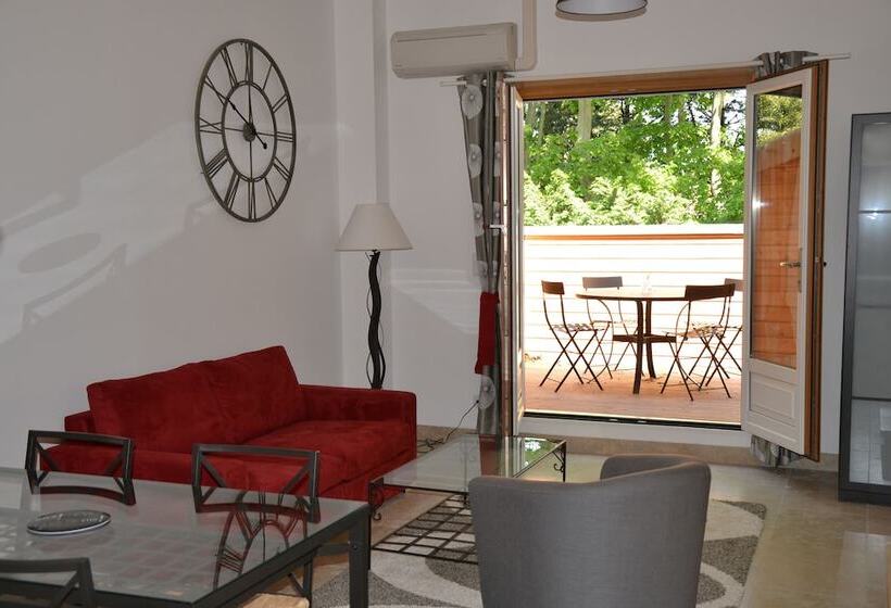 ２ベッドルームアパートメント, Mas De Capelou