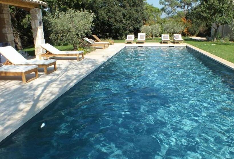 غرفة ديلوكس مطلّة علي الحديقة, Mas Notre Dame