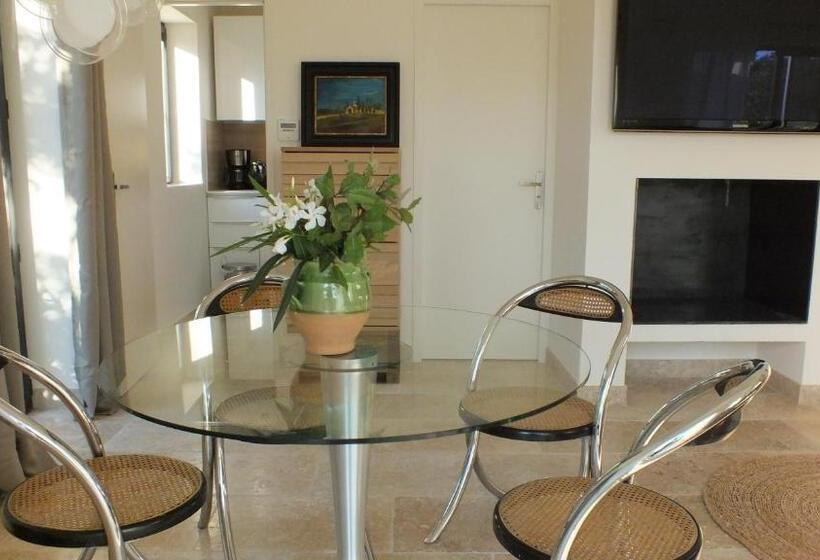 جناح عائلي غرفتين نوم, Mas Notre Dame