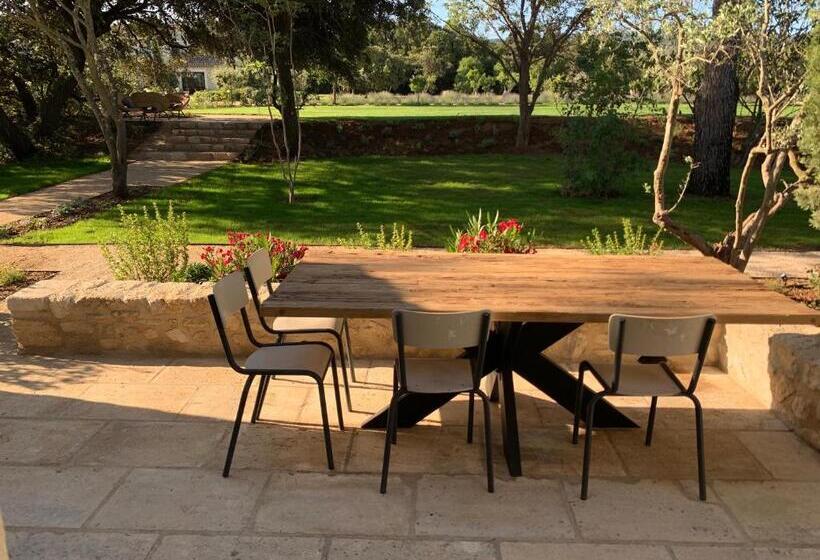 جناح عائلي, Mas Notre Dame