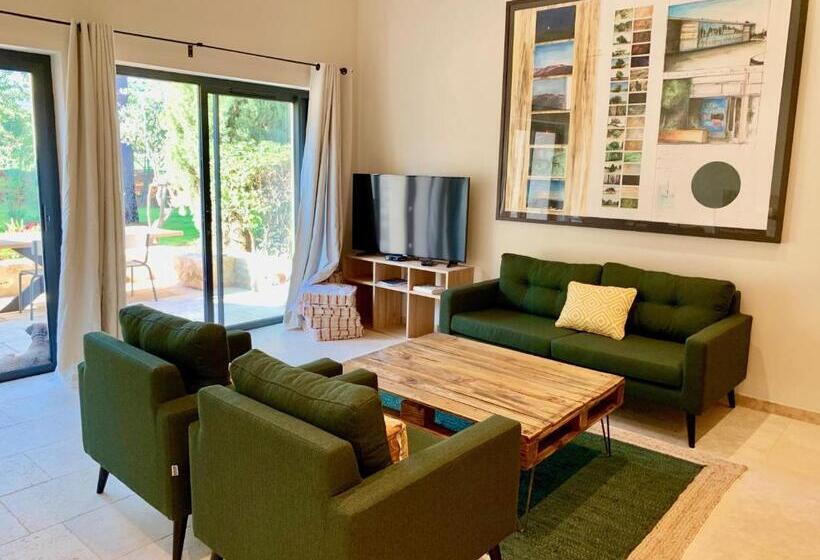 جناح عائلي, Mas Notre Dame