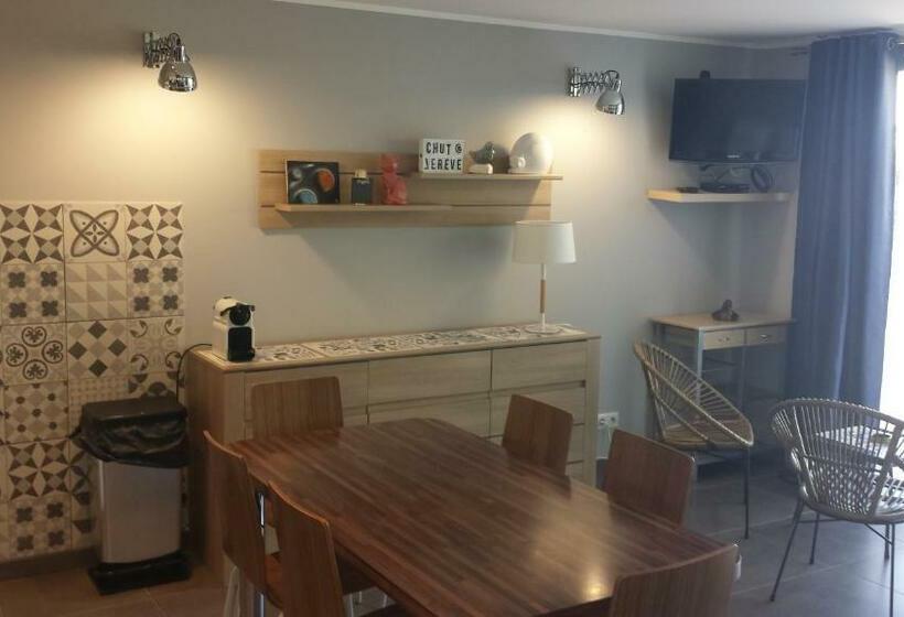 带1个卧室带泳池的公寓, U Muzzelo